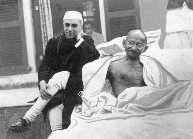 Ganghi_Nehru meeting